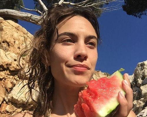 北美娱乐圈吃瓜,揭秘明星们的“瓜田”秘闻